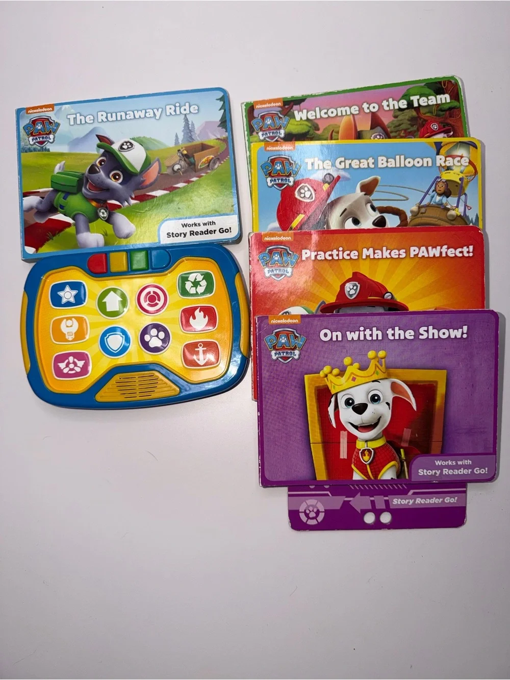PAW Patrol Story Reader Sound Pad with Colorful Interactive Cards - Yellow